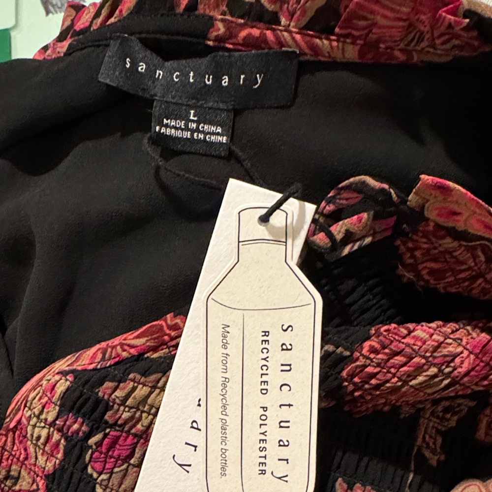 NWT Sanctuary Women’s Smocked Black & Pink Floral Blouse Top Feminine‎ - Picture 7 of 7